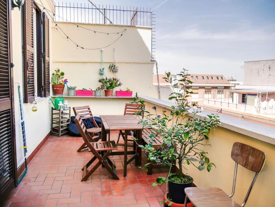 Beautiful Penthouse With Terrace Near The Centre Apartment Roma Exterior foto