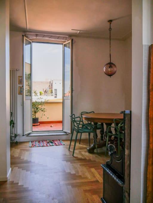 Beautiful Penthouse With Terrace Near The Centre Apartment Roma Exterior foto
